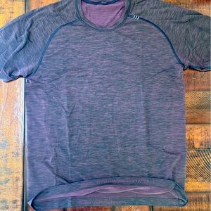 Lululemon workout t-shirt